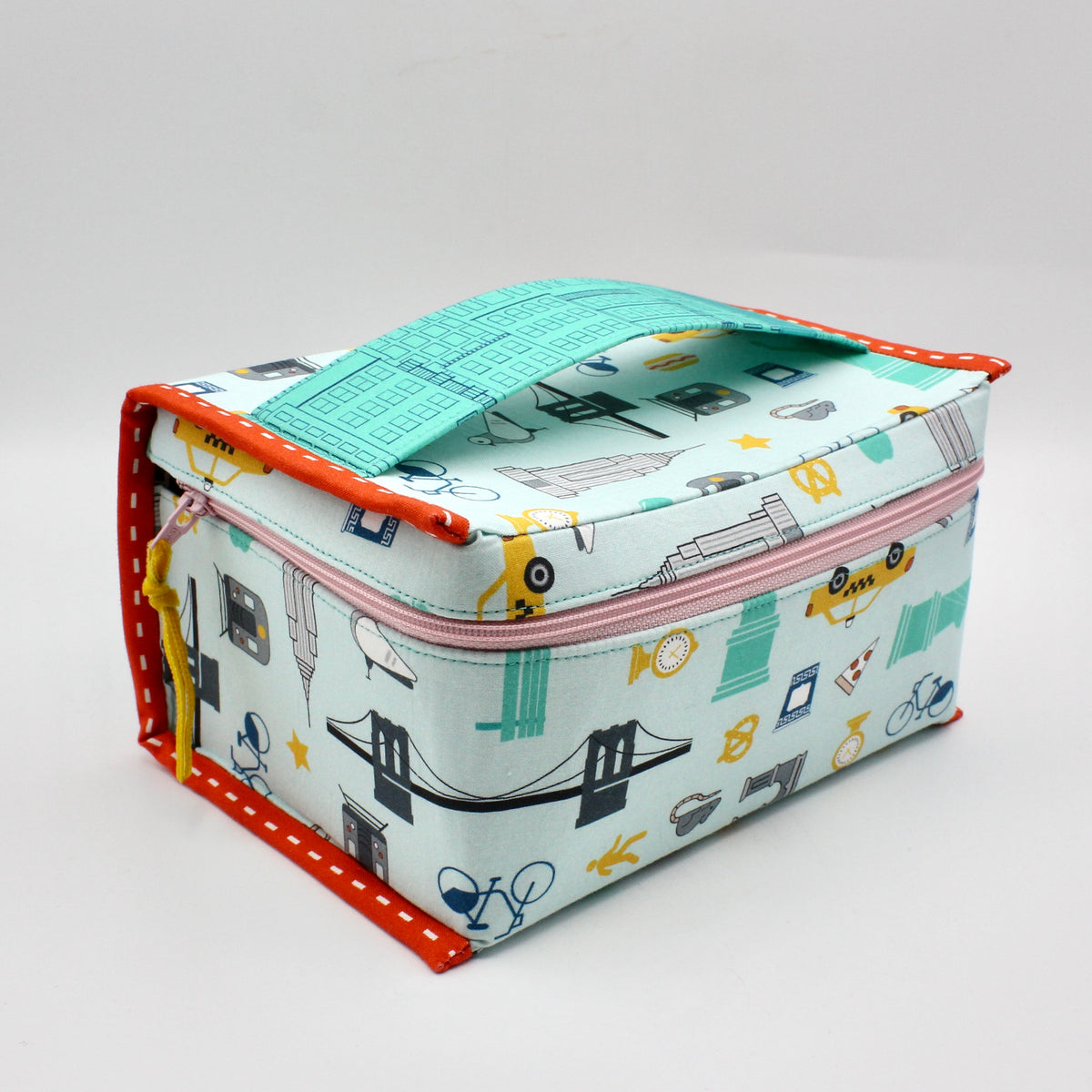 My NYC Blog Hop: Fabric Collection from Gotham Quilts