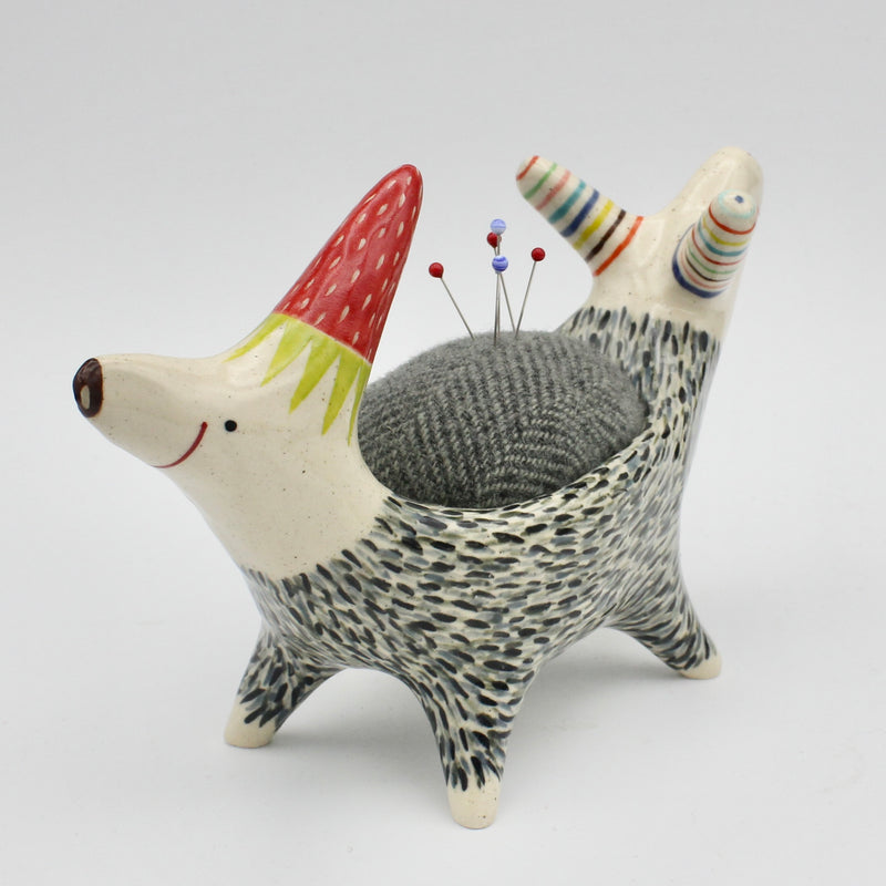Sidekick Pincushion- Push Me Pull You