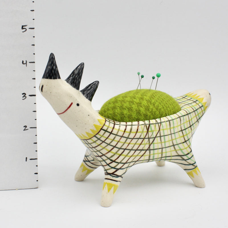 Sidekick Pincushion- Push Me Pull You