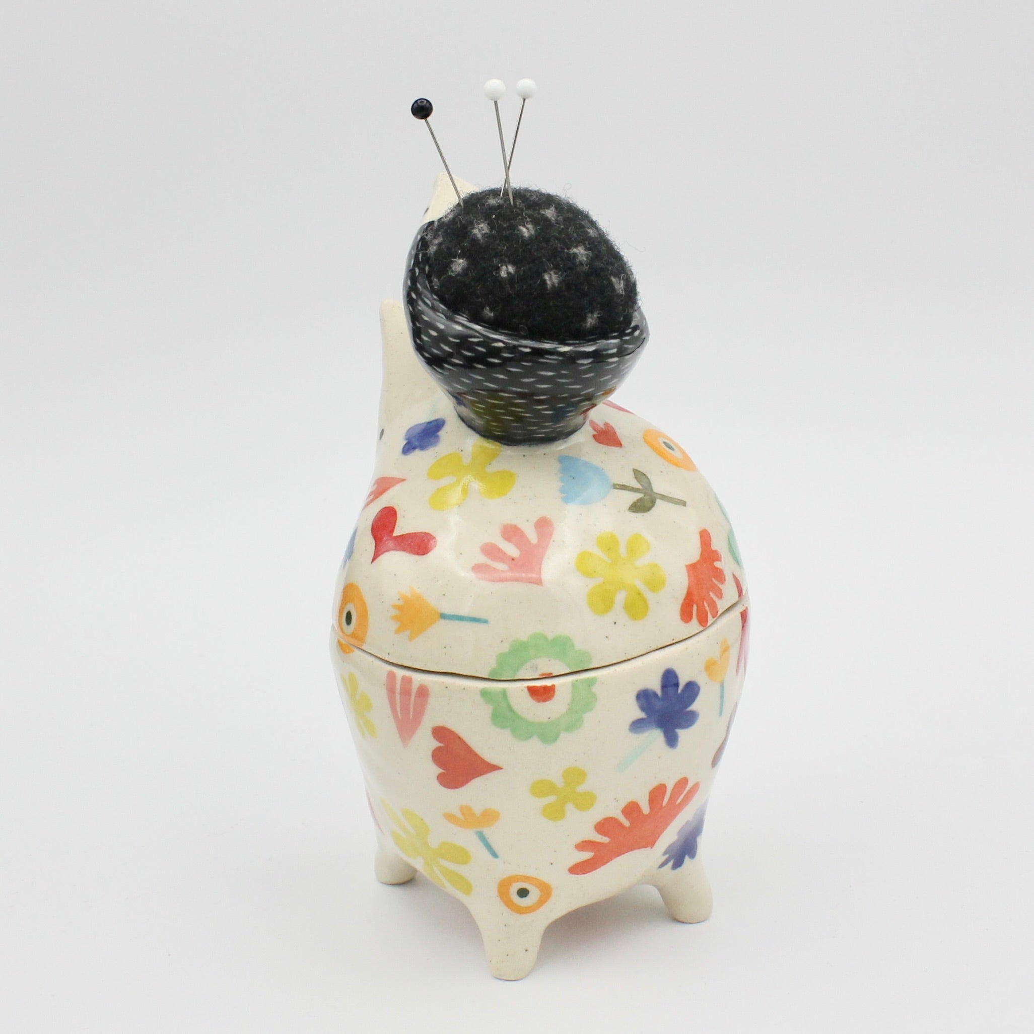 Sidekick Pincushion-Box with Friend