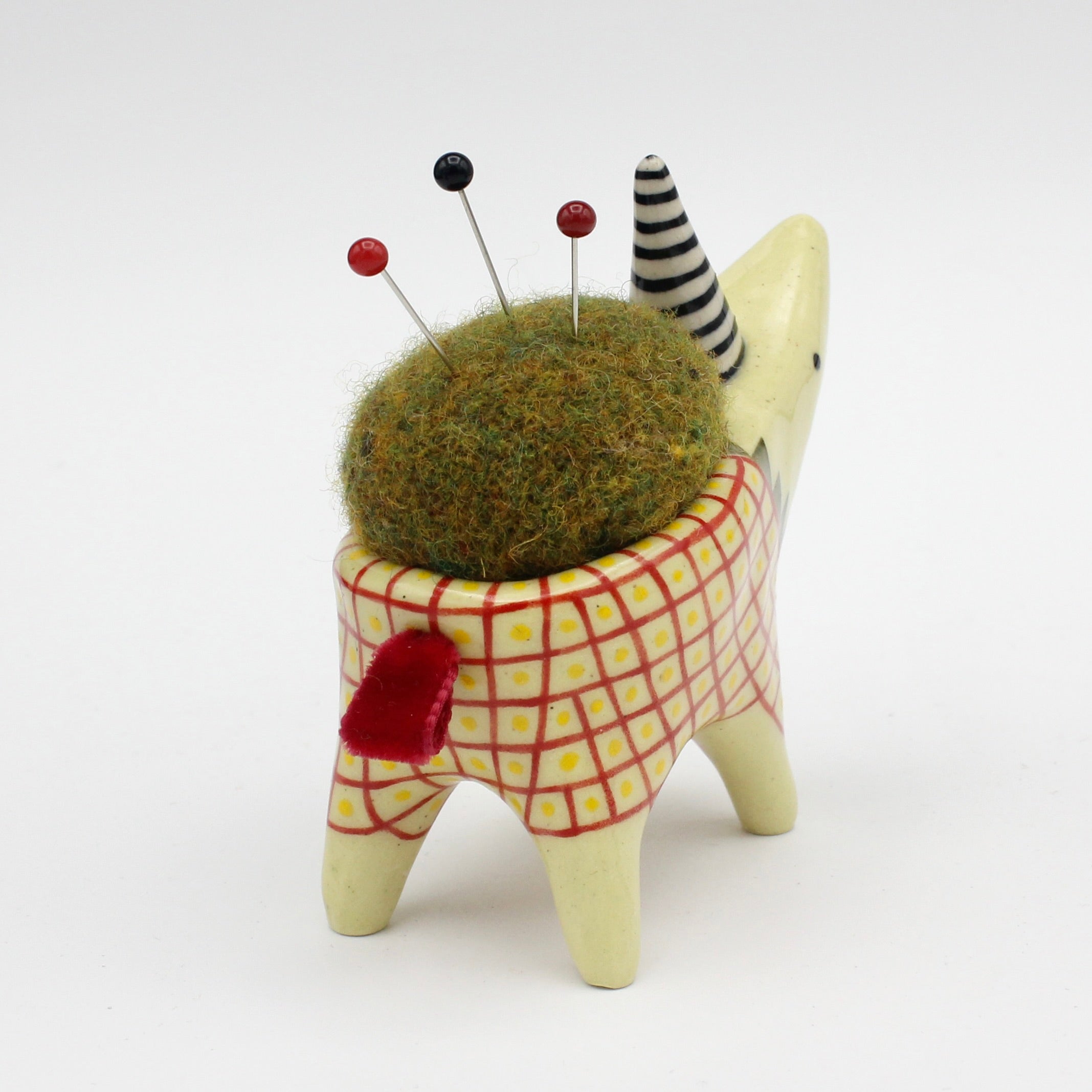 Sidekick Pincushion in Yellow Clay