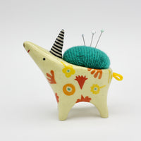 Sidekick Pincushion in Yellow Clay