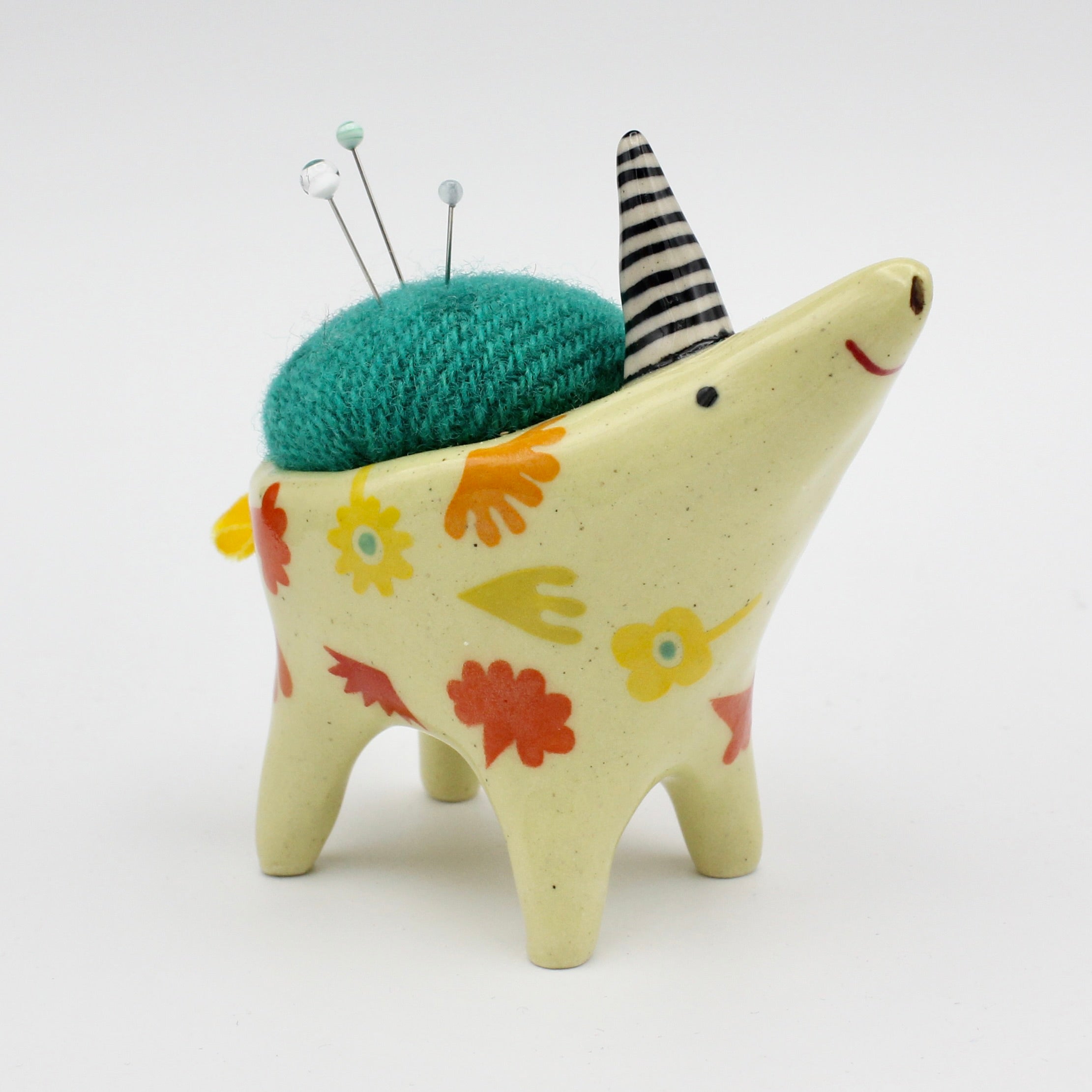 Sidekick Pincushion in Yellow Clay